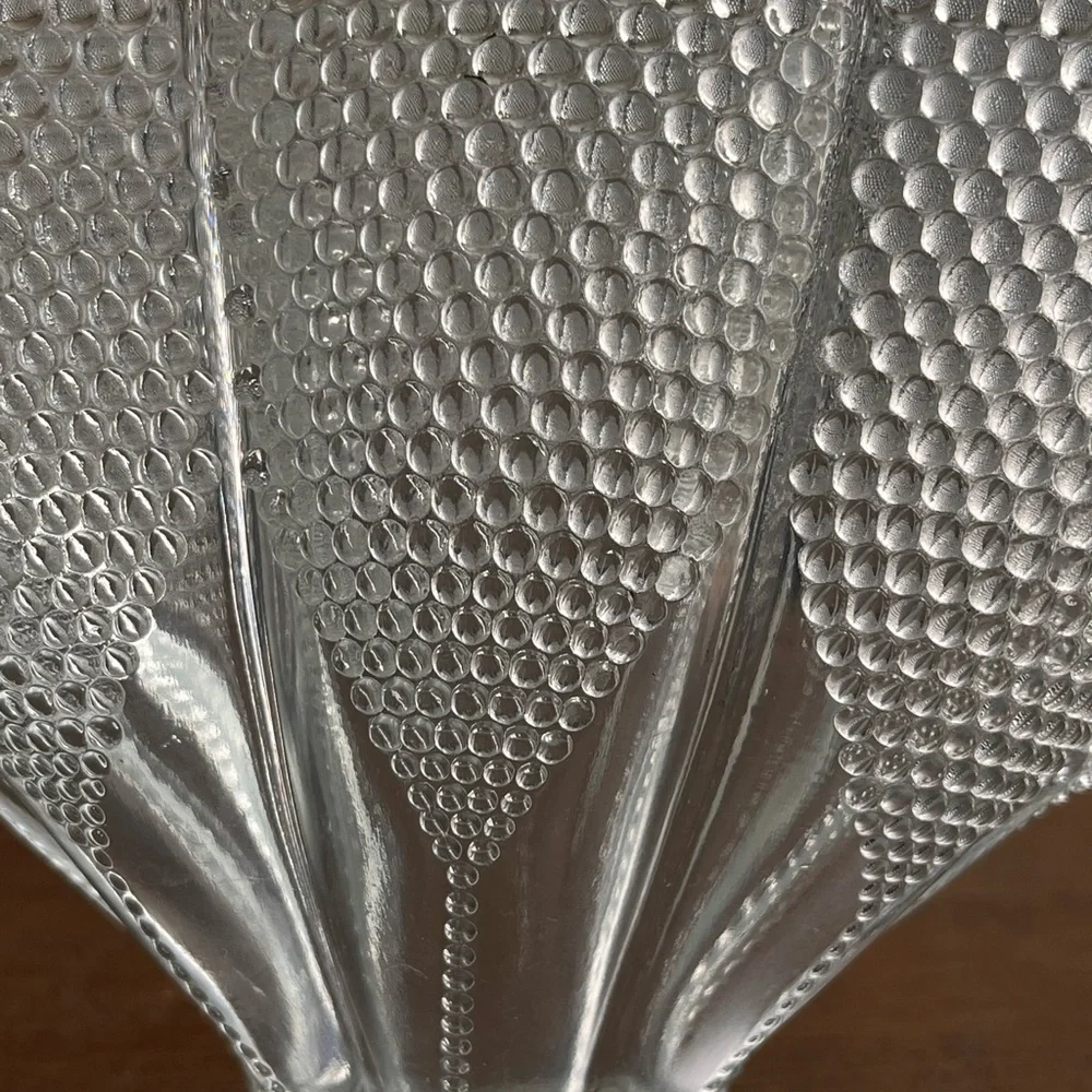L.E. Smith Thousand Eyes Dewdrop Hobnail‎ Clear Glass Fan Vase